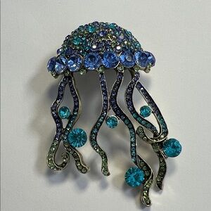 Elegant Blue and Green Crystal Jellyfish Brooch